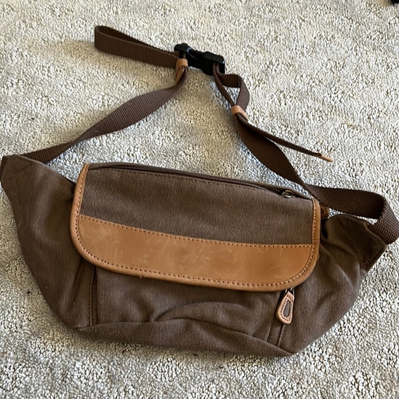 L.L. Bean Bags Ll Bean Vintage Canvas Fannycrossbody Bag Poshmark